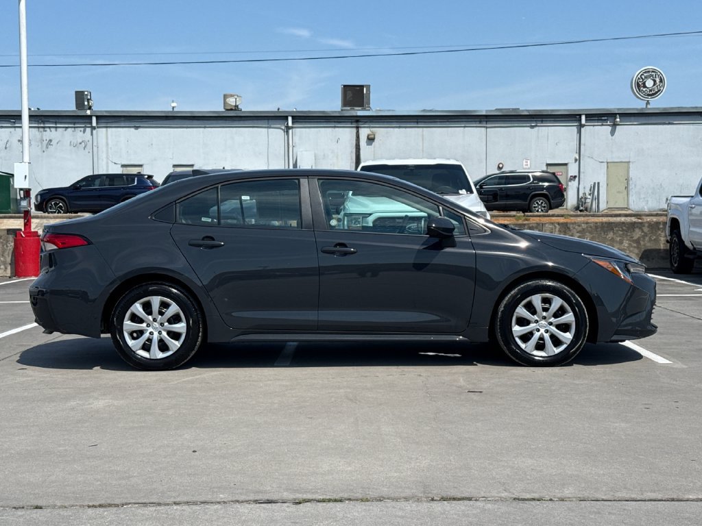 Used 2026 Toyota Corolla LE FWD image 7