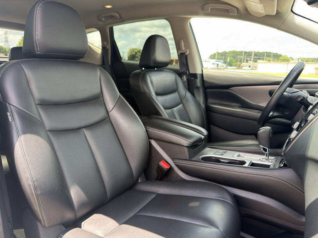 Certified 2024 Nissan Murano SV w/ SV Midnight Edition Package FWD image 21
