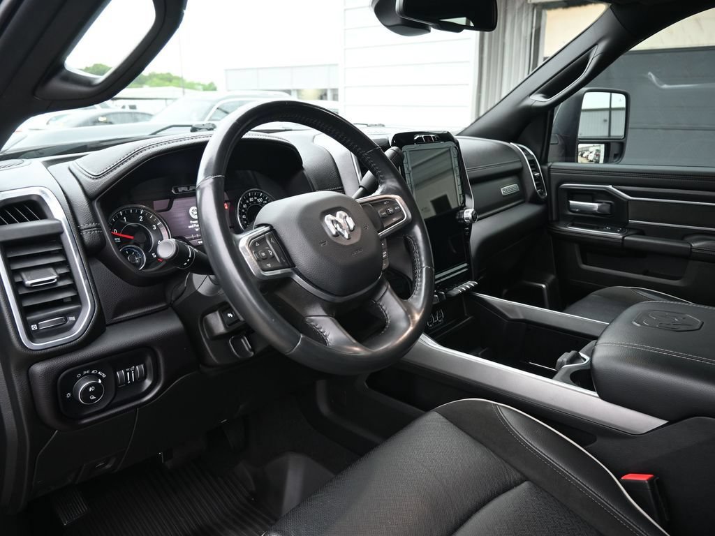 Used 2023 RAM 2500 Laramie w/ Night Edition AWD/4WD image 3