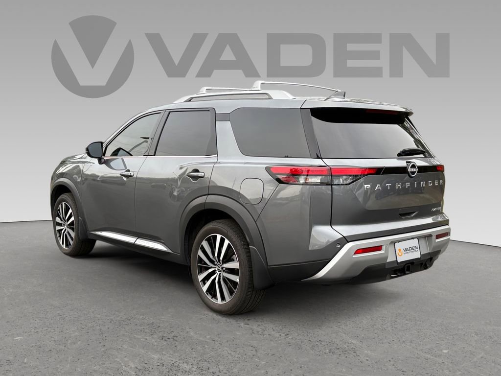 Used 2025 Nissan Pathfinder Platinum FWD image 27