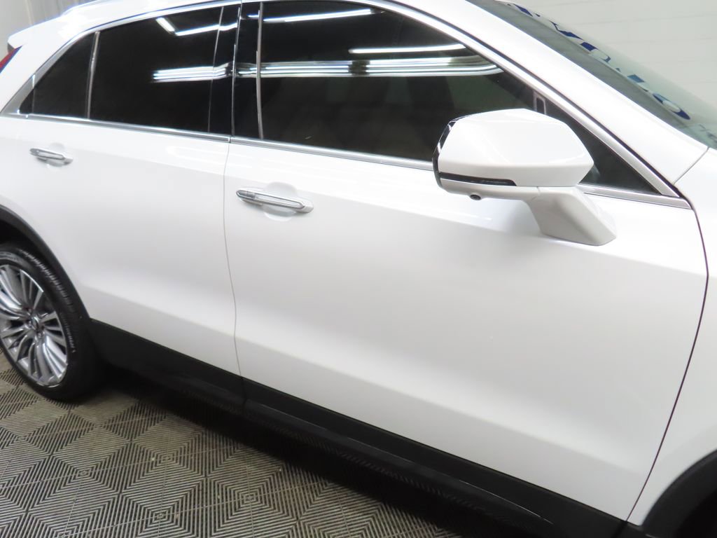 Used 2025 Cadillac XT4 Premium Luxury AWD/4WD image 30