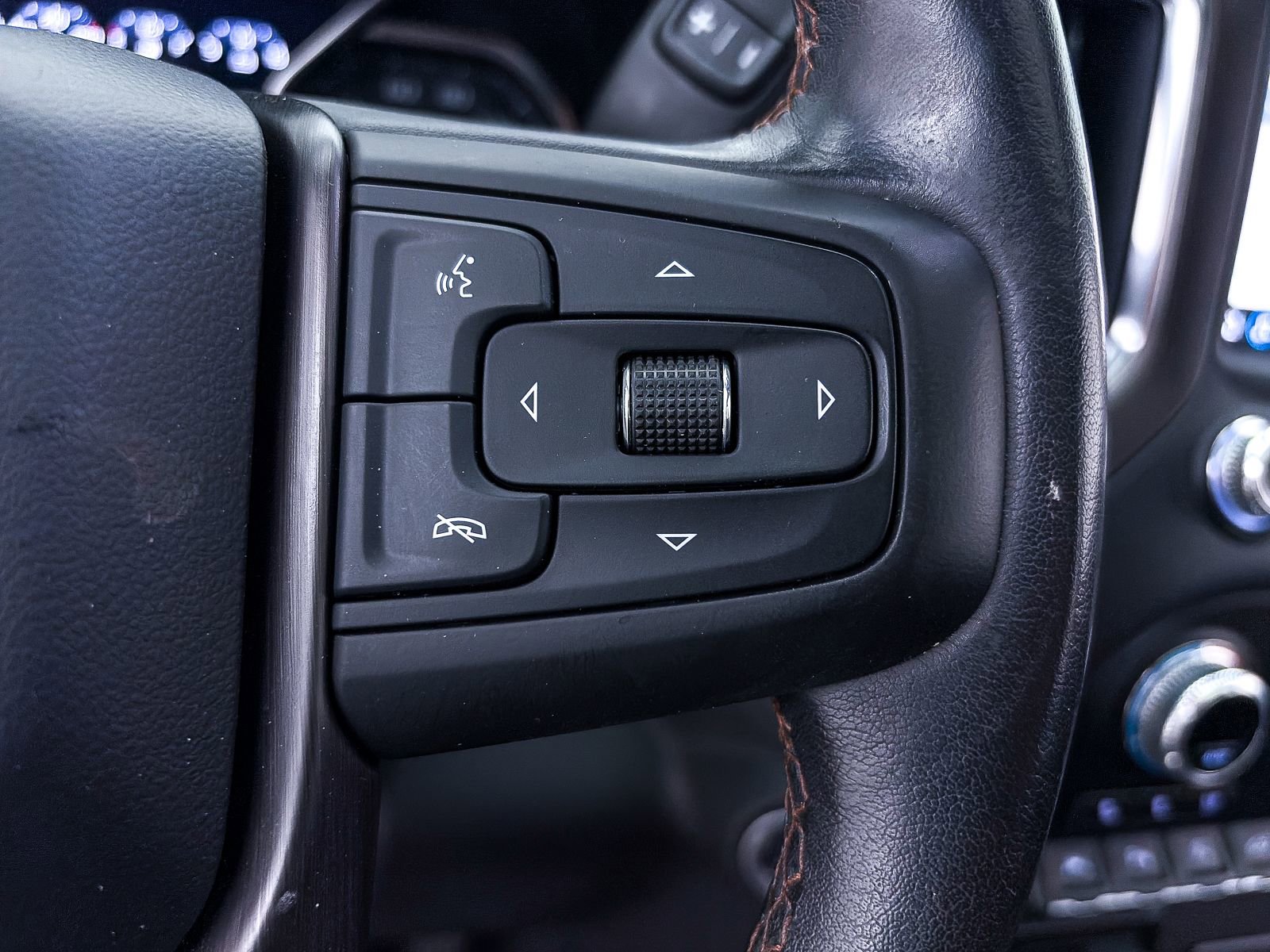 Used 2021 GMC Sierra 1500 AT4 w/ AT4 Premium Package image 34