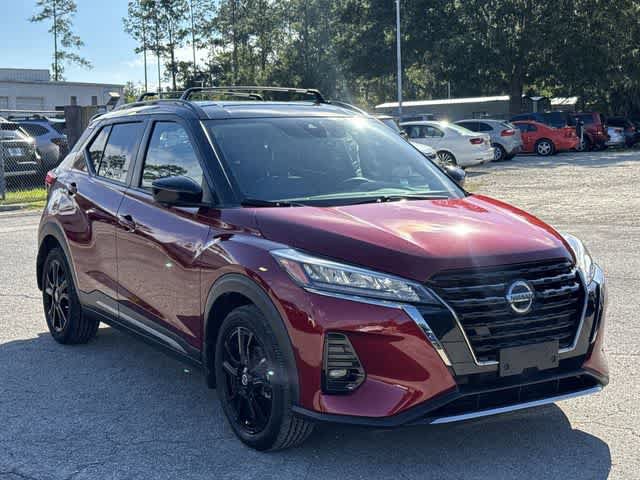 Used 2021 Nissan Kicks SR w/ SR Premium Package FWD image 8