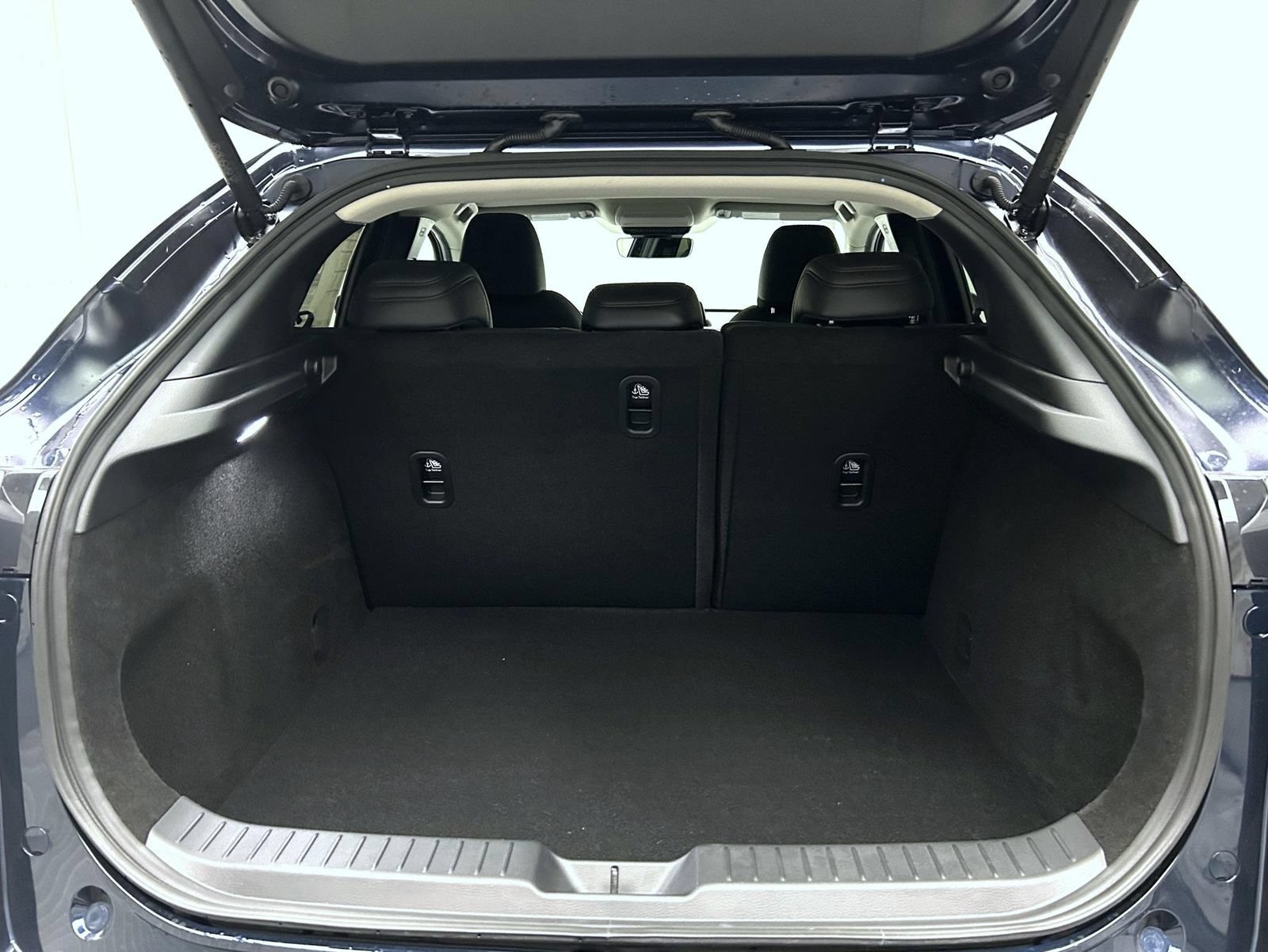 New 2026 MAZDA CX-30 AWD 2.5 S w/ Premium Package image 22