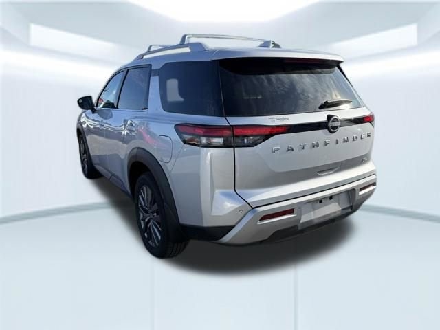 Used 2024 Nissan Pathfinder SL w/ SL Premium Package image 10