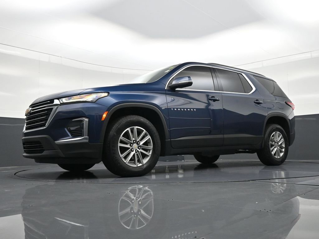 Used 2023 Chevrolet Traverse LT image 25