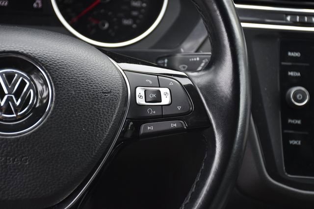 Used 2018 Volkswagen Tiguan SE FWD image 9