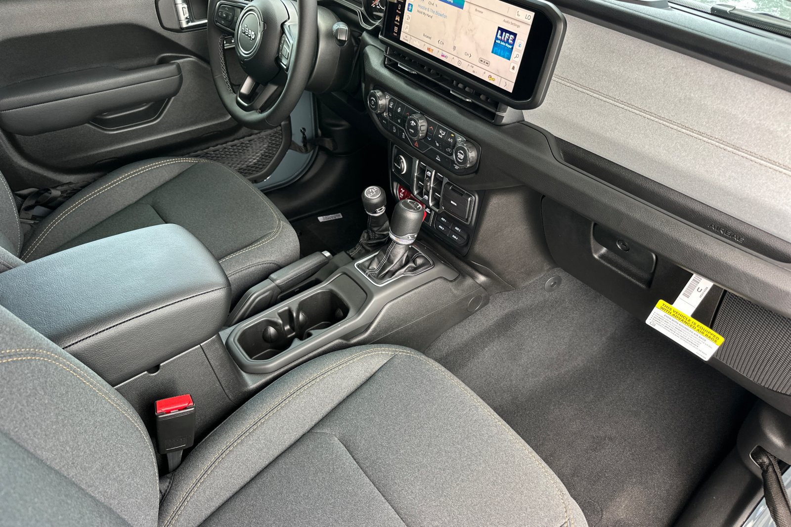 New 2026 Jeep Gladiator Sport AWD/4WD image 14
