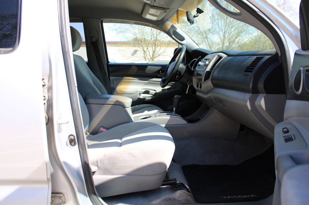 Used 2006 Toyota Tacoma PreRunner RWD image 29