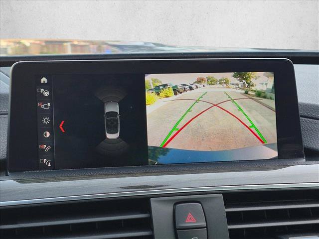 Used 2020 BMW M4 Convertible w/ Executive Package RWD image 10
