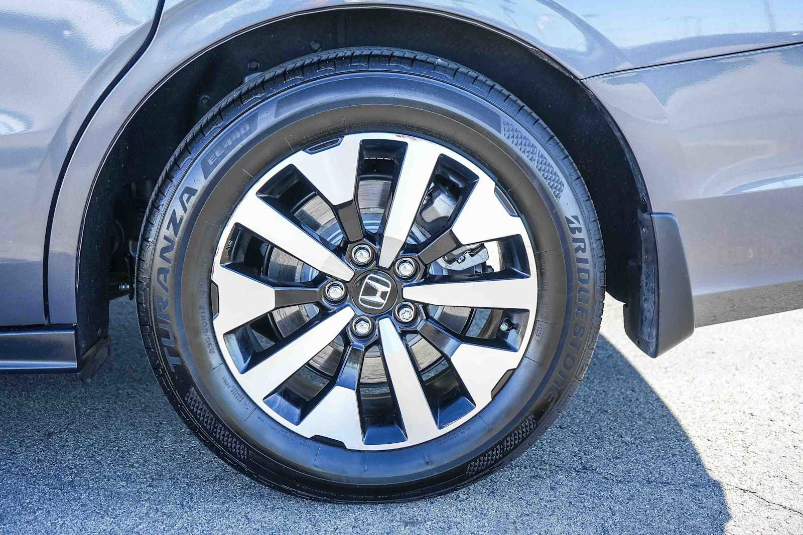 Certified 2025 Honda Odyssey EX-L image 10