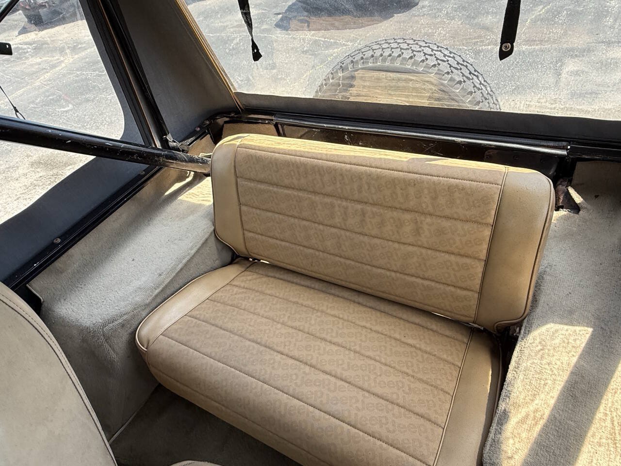 Used 1991 Jeep Wrangler S AWD/4WD image 14