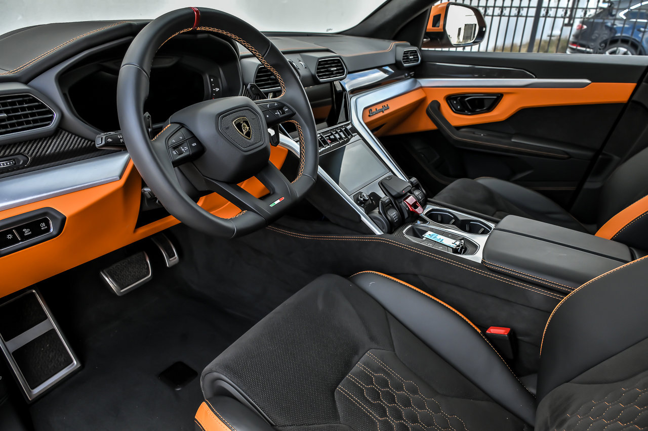 Used 2024 Lamborghini Urus S image 24