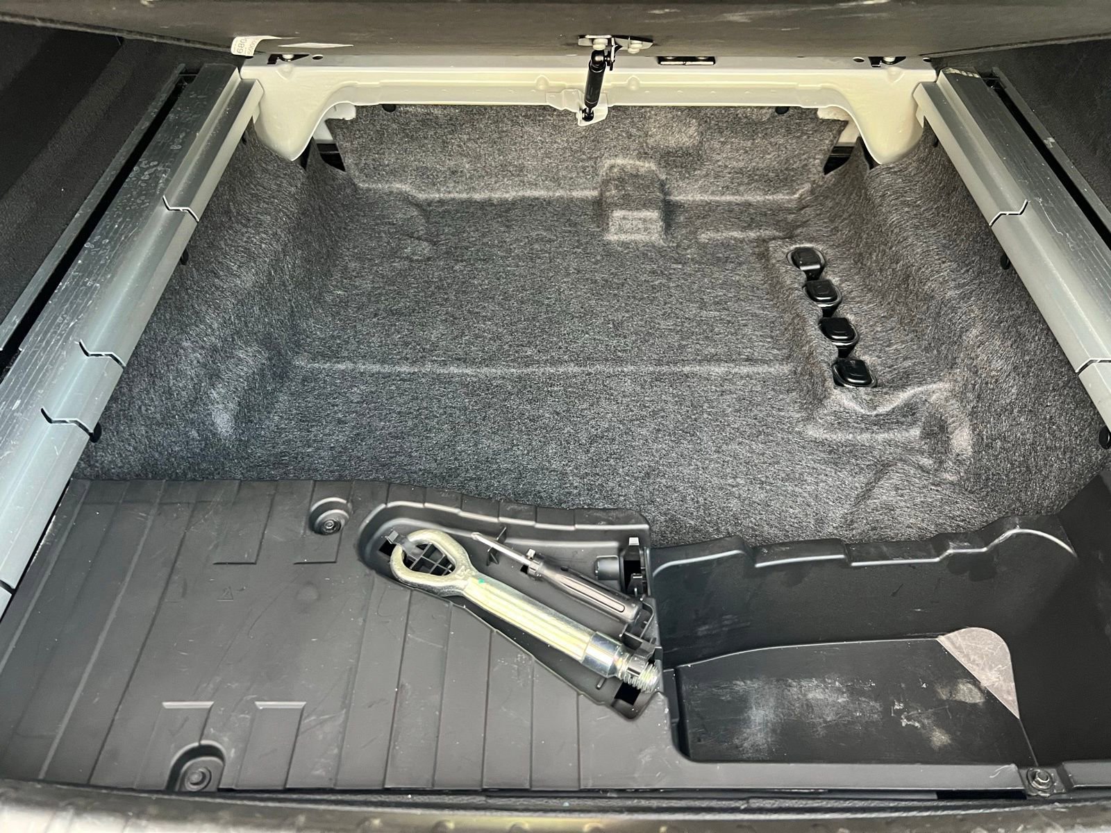 Used 2019 BMW X6 sDrive35i w/ Premium Package image 27