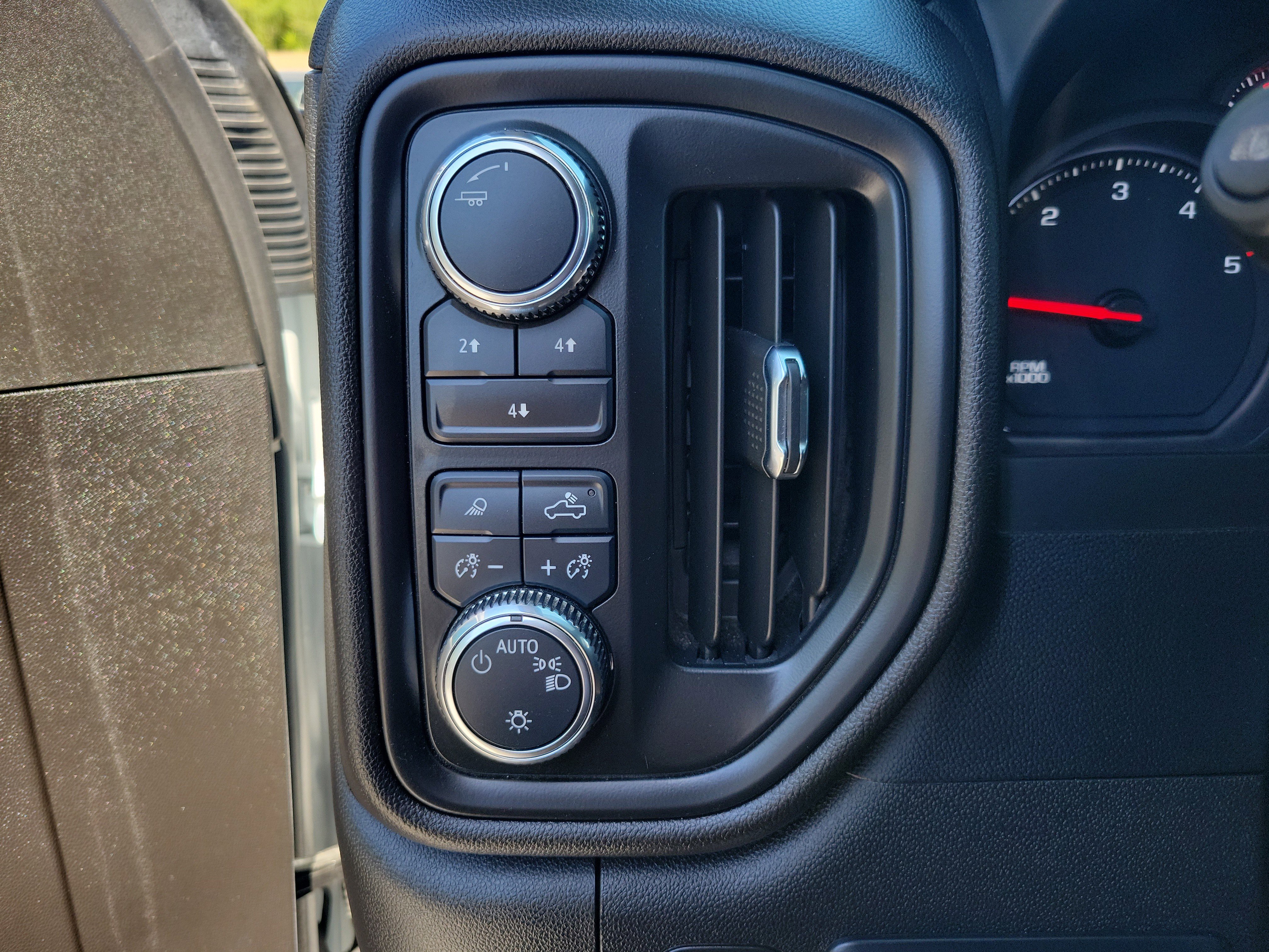 Certified 2024 GMC Sierra 3500 Pro w/ Convenience Package AWD/4WD image 25
