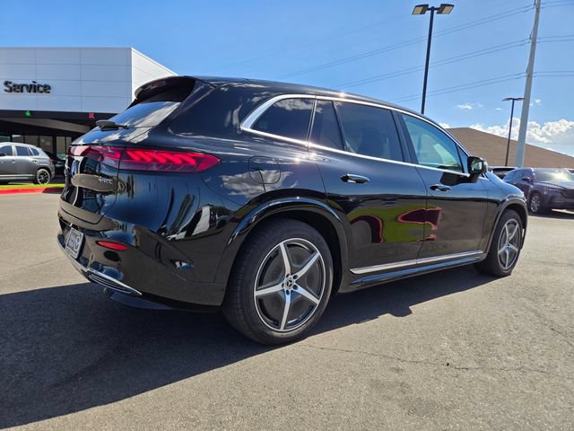 Used 2023 Mercedes-Benz EQS 580 4MATIC SUV image 6