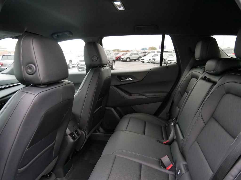 New 2026 Chevrolet Equinox LT w/ Convenience Package II image 15