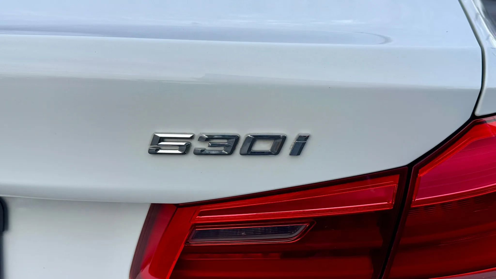 Used 2017 BMW 530i image 10