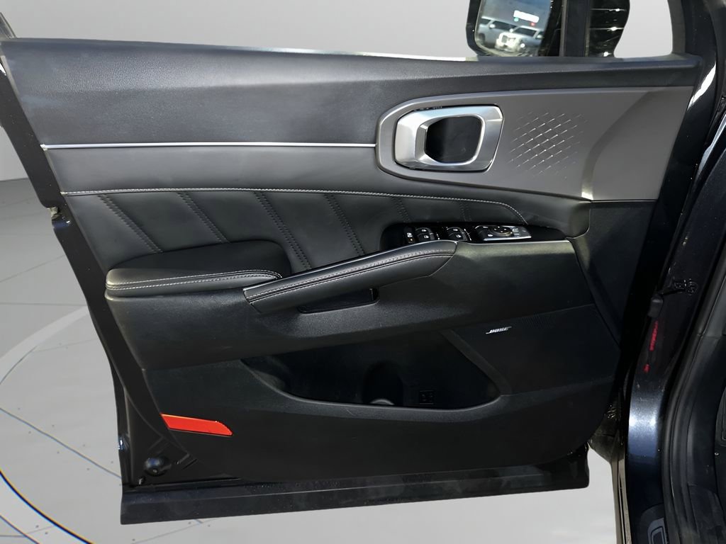 Used 2021 Kia Sorento SX image 25