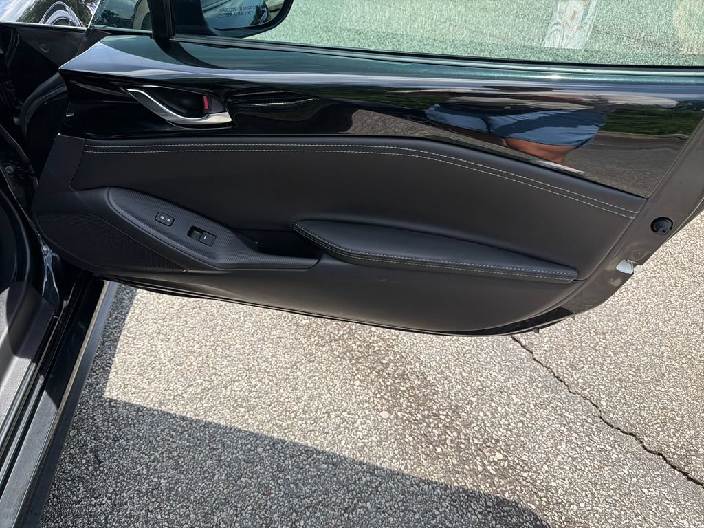 Used 2021 MAZDA MX-5 Miata Grand Touring RWD image 14