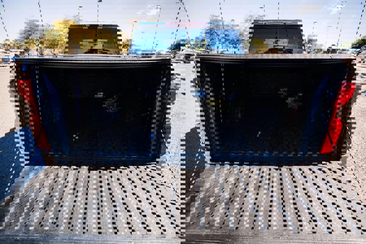 Used 2021 Chevrolet Silverado 1500 LT image 6