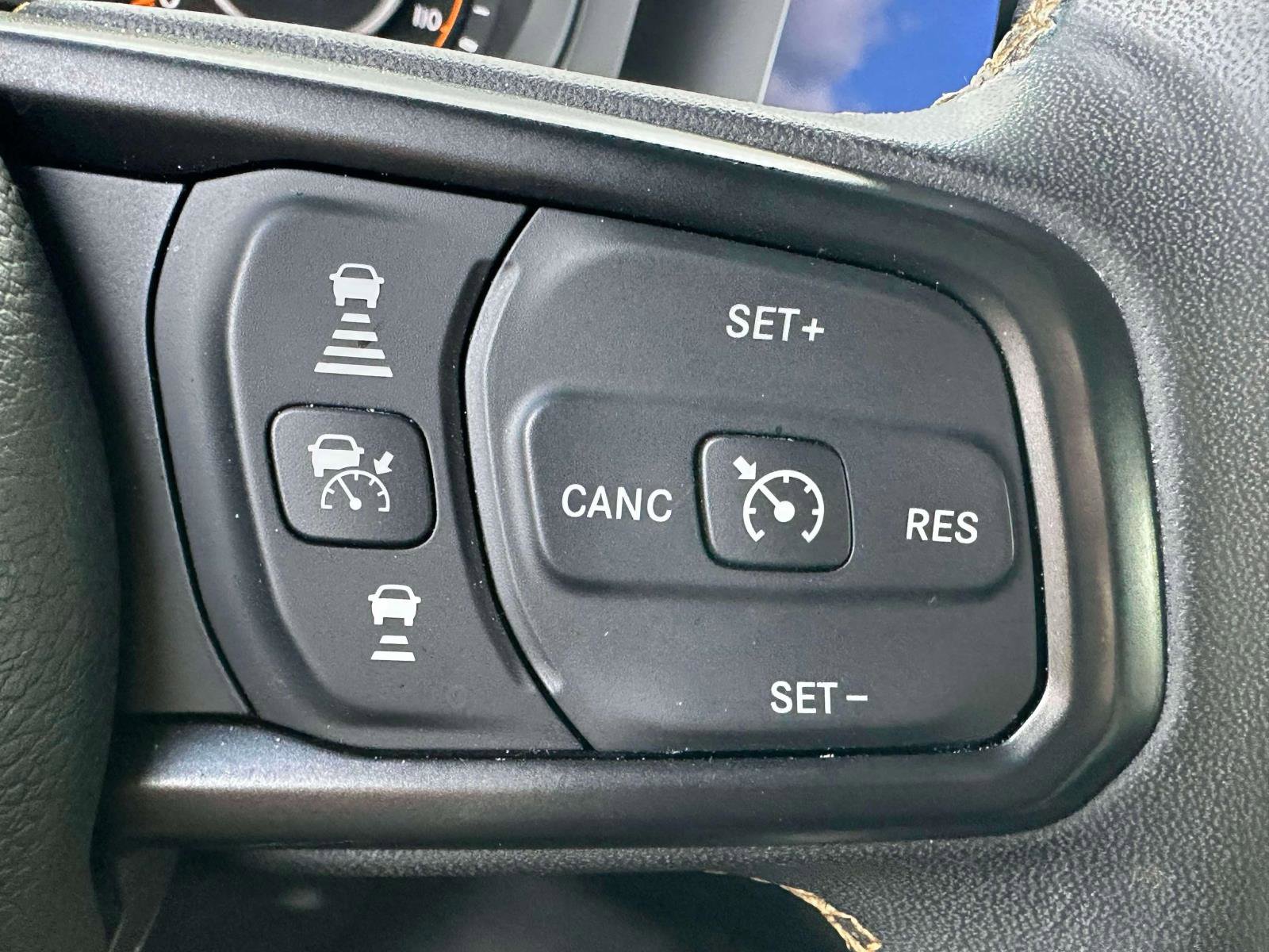 Used 2024 Jeep Wrangler Unlimited Sport image 18