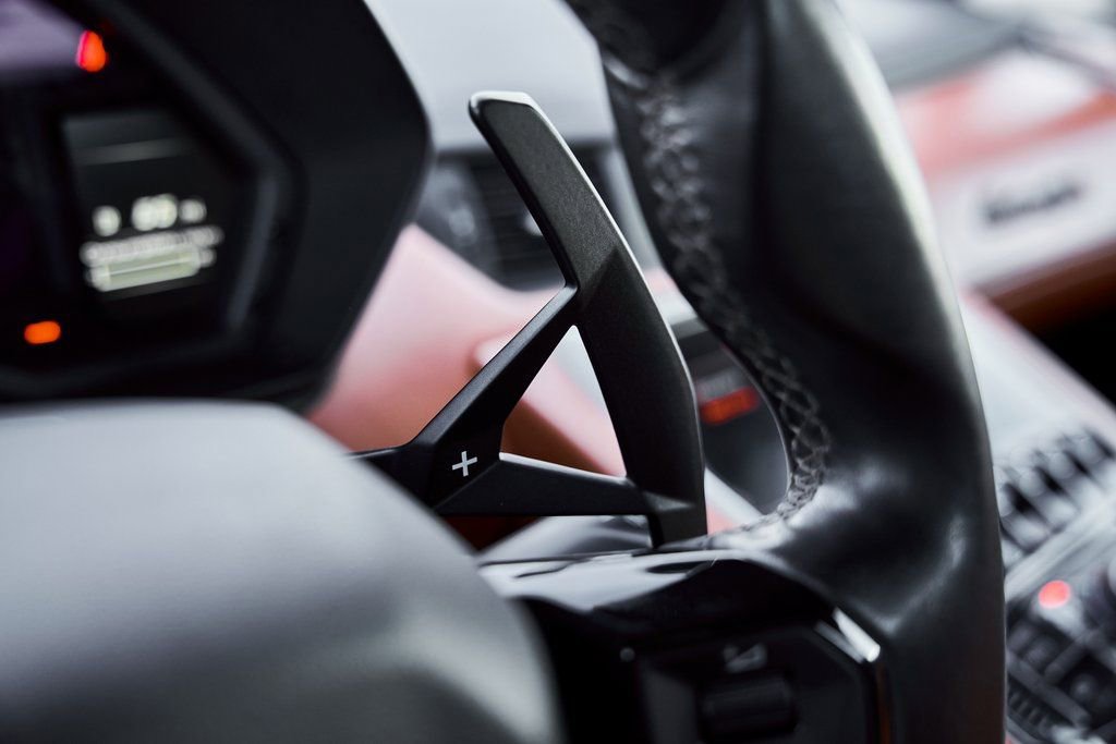 Used 2018 Lamborghini Aventador S image 62