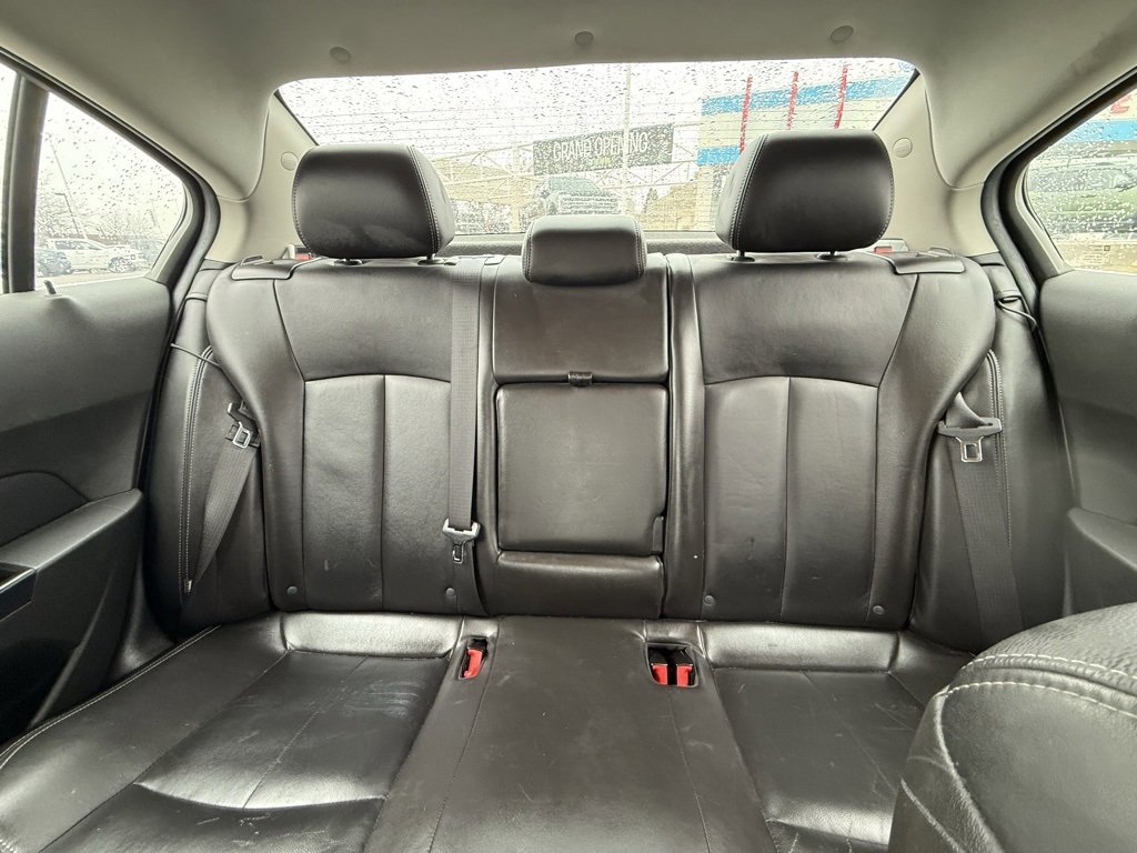 Used 2011 Chevrolet Cruze LT image 21