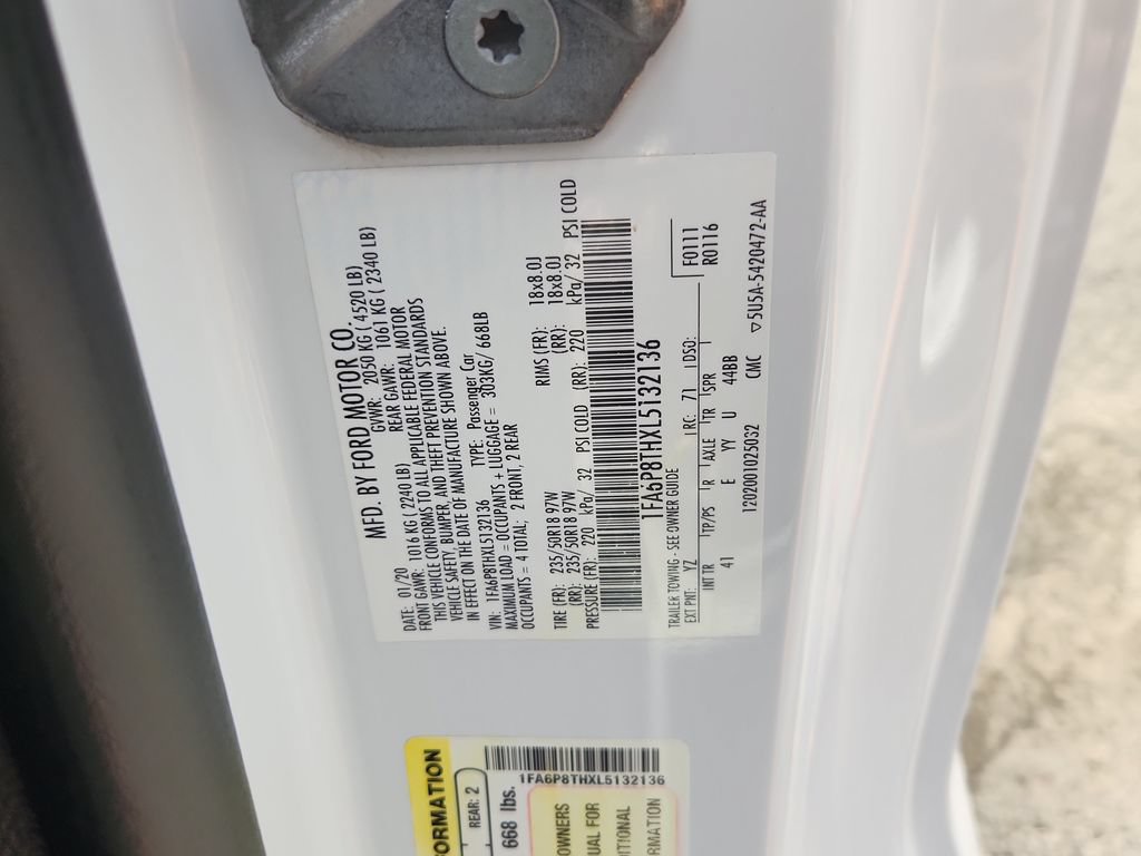 Used 2020 Ford Mustang Premium RWD image 18