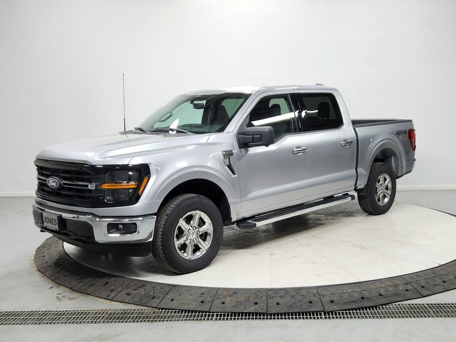 Used 2024 Ford F150 XLT w/ Mobile Office Package AWD/4WD image 3