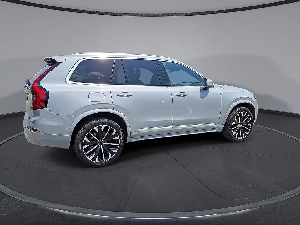 Certified 2026 Volvo XC90 B6 Plus AWD/4WD image 7