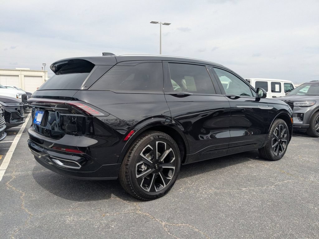 New 2026 Lincoln Nautilus Reserve AWD/4WD image 4