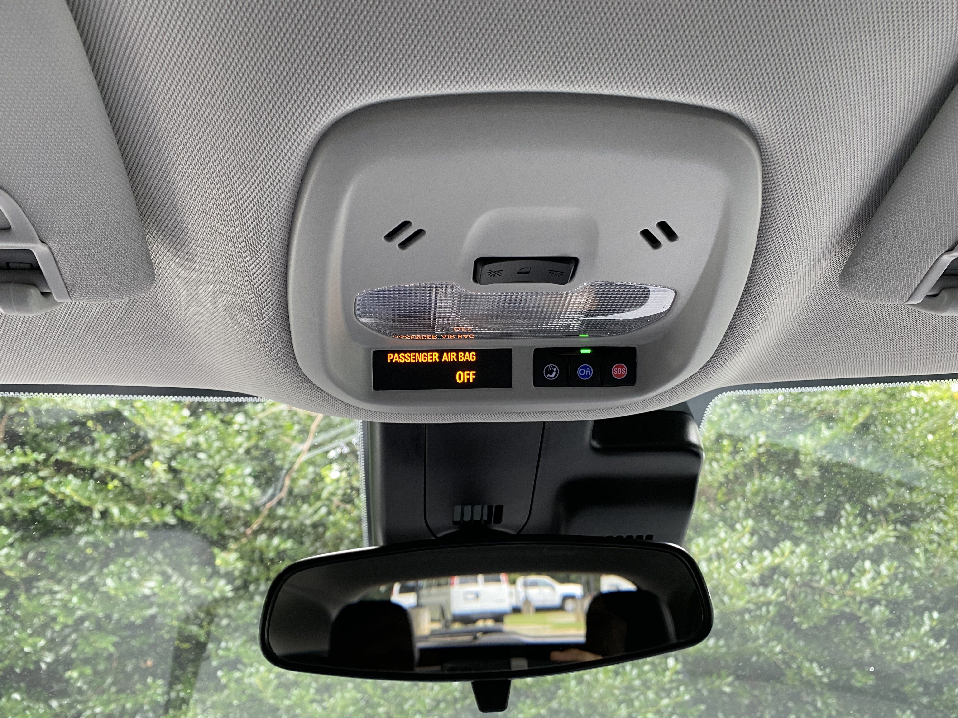Used 2025 Chevrolet Trax LT w/ Driver Confidence Package FWD image 31