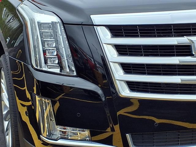 Used 2020 Cadillac Escalade Luxury image 31