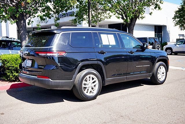 Used 2023 Jeep Grand Cherokee L Laredo RWD image 8