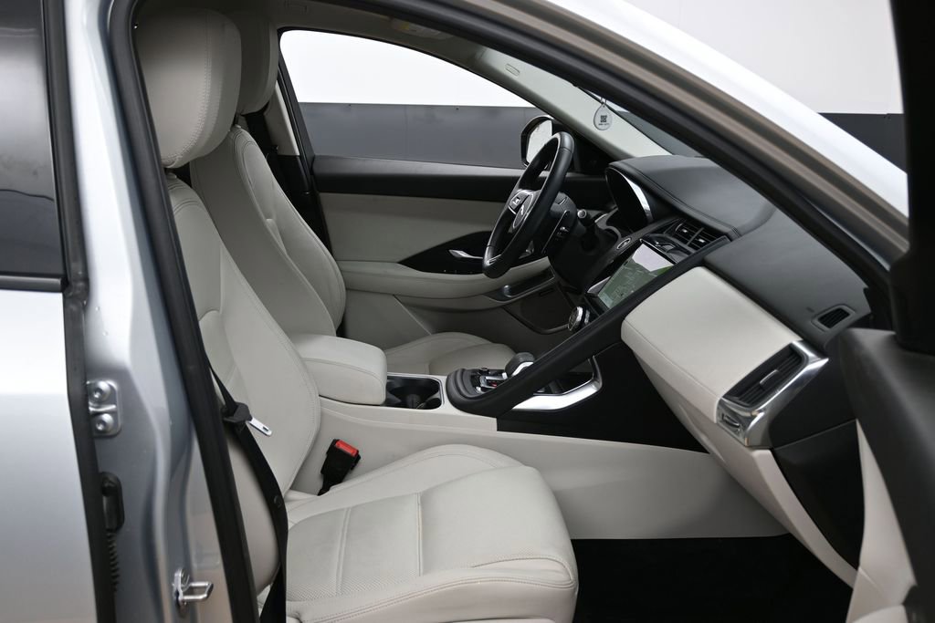 Used 2023 Jaguar E-PACE SE AWD/4WD image 32