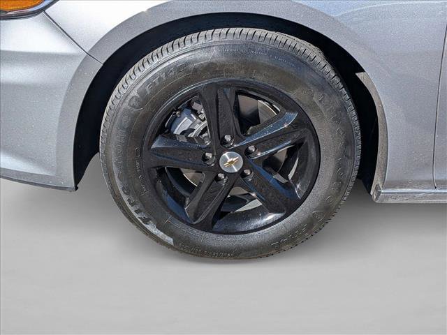 Used 2024 Chevrolet Malibu LS image 9