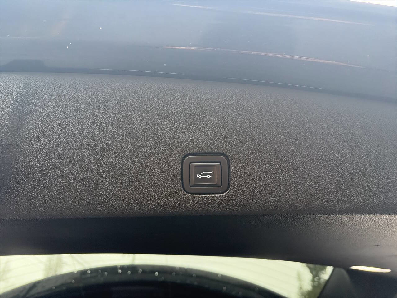 Used 2020 Cadillac XT6 Sport image 10