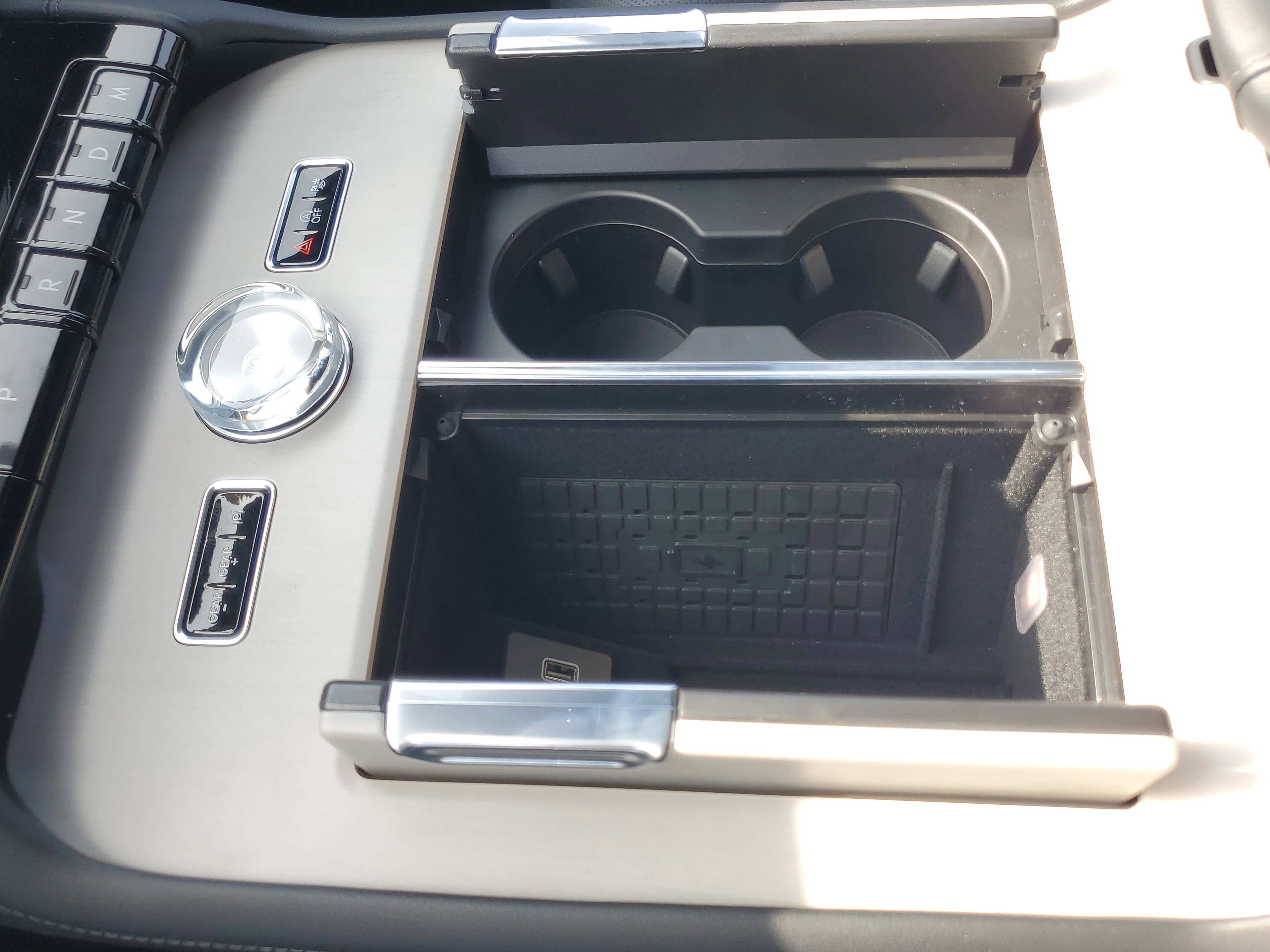 New 2026 Lincoln Navigator Reserve w/ Jet Appearance Package image 26