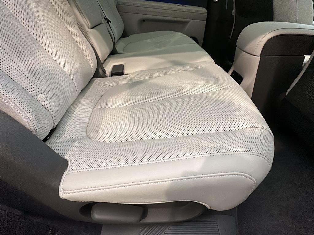 New 2026 Hyundai Ioniq 5 Limited image 17