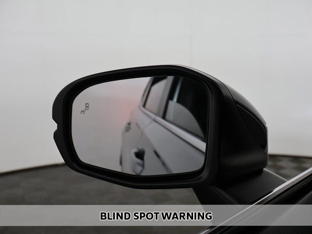 Used 2024 Honda CR-V Sport Touring image 7