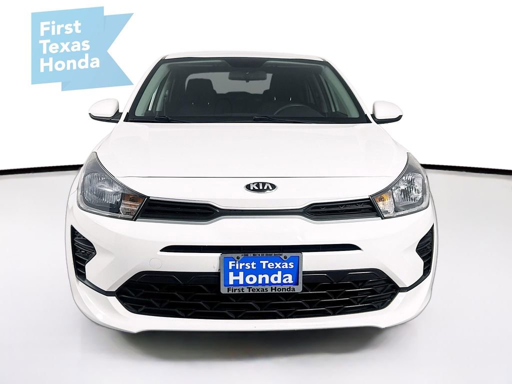 Used 2021 Kia Rio LX image 2