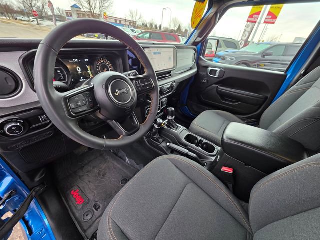 Used 2024 Jeep Gladiator Sport image 17