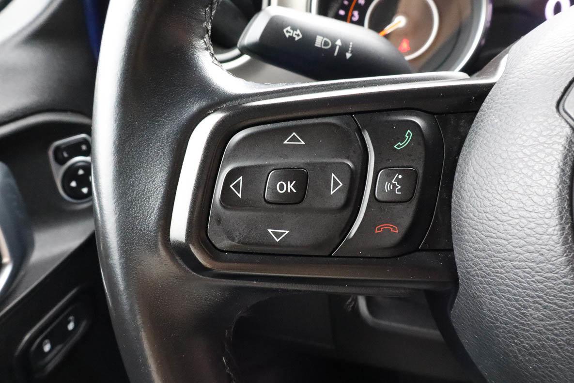 Used 2018 Jeep Wrangler Unlimited Sport S image 28