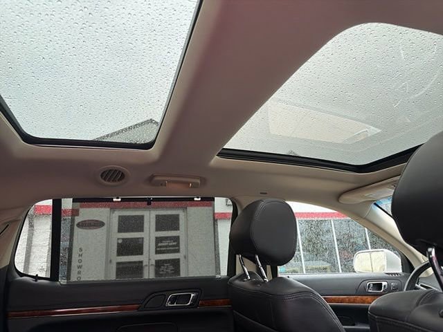 Used 2016 Lincoln MKT AWD w/ Equipment Group 201A image 13