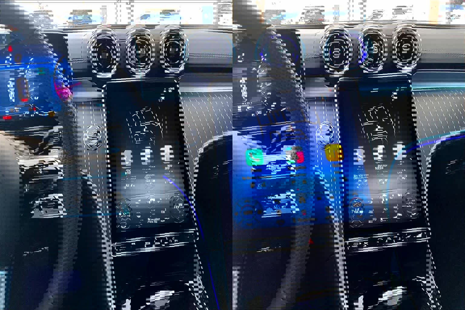 New 2026 Mercedes-Benz CLE 300 4MATIC Coupe image 9