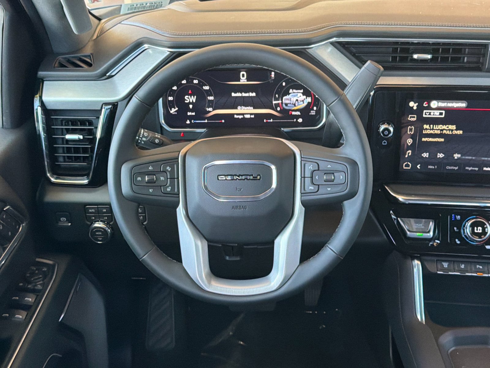 New 2026 GMC Sierra 3500 Denali w/ Denali Reserve Package AWD/4WD image 14