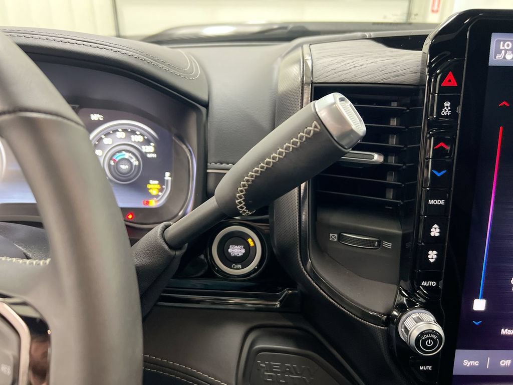 New 2026 RAM 3500 Limited AWD/4WD image 13
