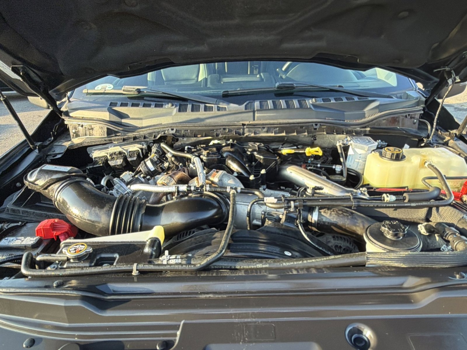 Used 2019 Ford F350 Lariat w/ Lariat Ultimate Package image 28