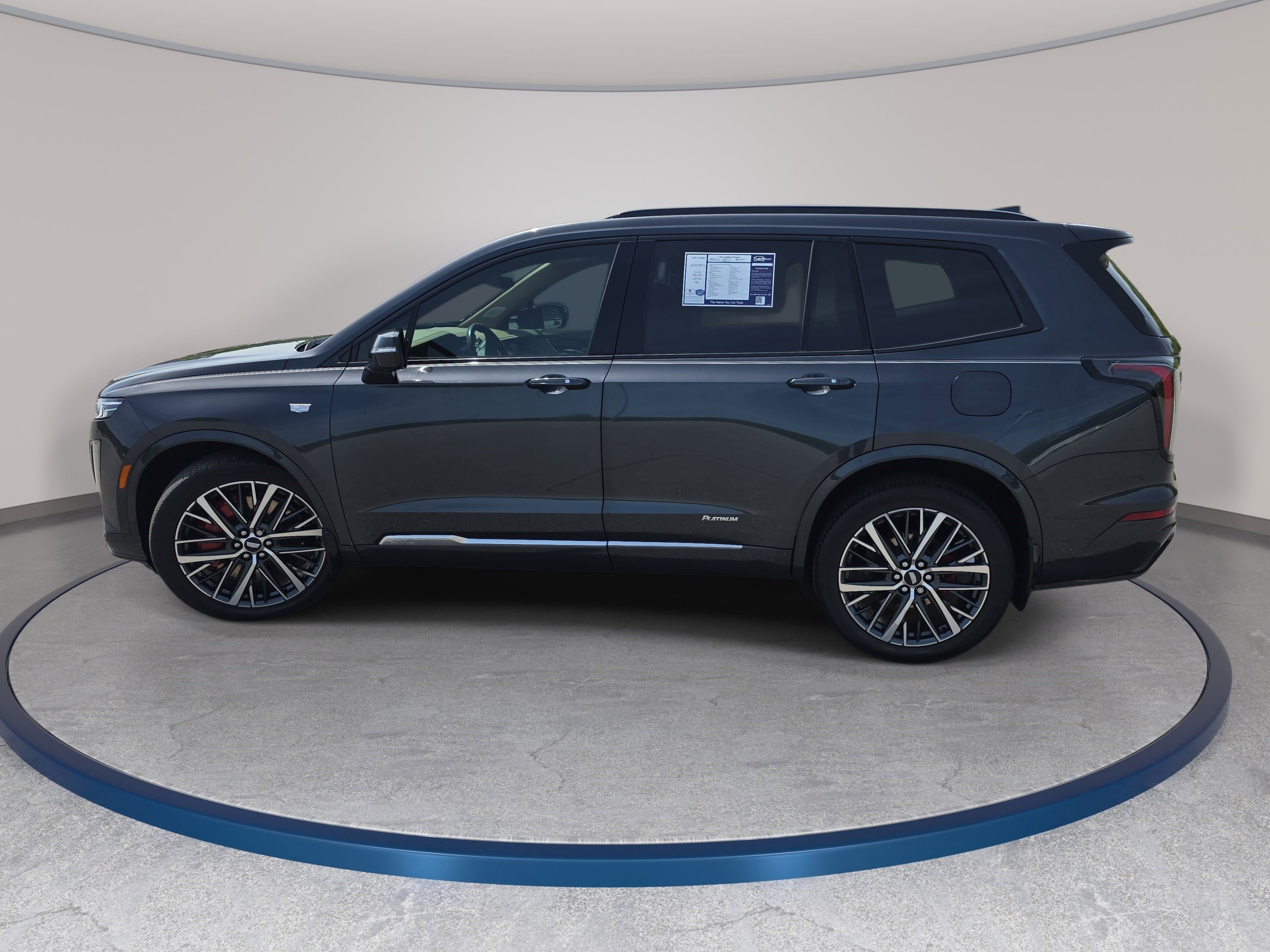 Used 2023 Cadillac XT6 Sport w/ Platinum Package image 8